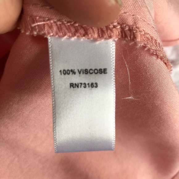 Spense sleeveless button down - Picture 4 of 4